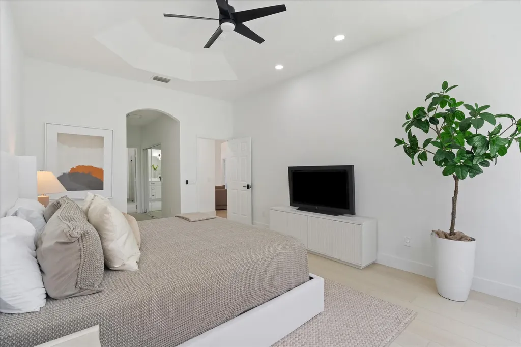 7102 Prado Lake Drive Delray Beach FL 33446