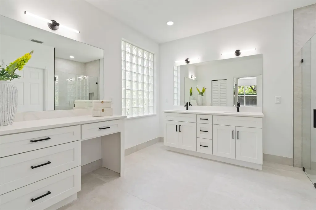 7102 Prado Lake Drive Delray Beach FL 33446