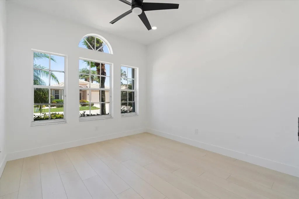 7102 Prado Lake Drive Delray Beach FL 33446