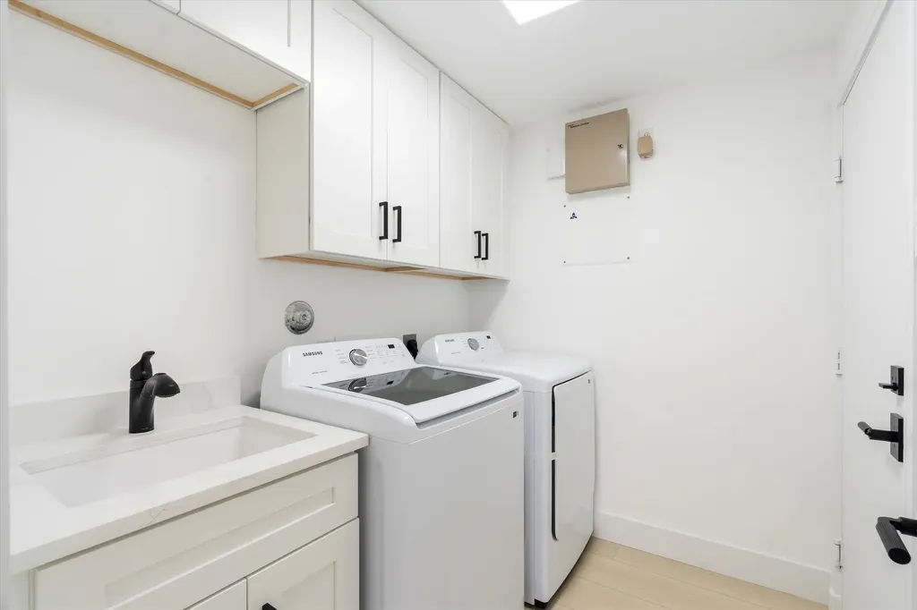 7102 Prado Lake Drive Delray Beach FL 33446