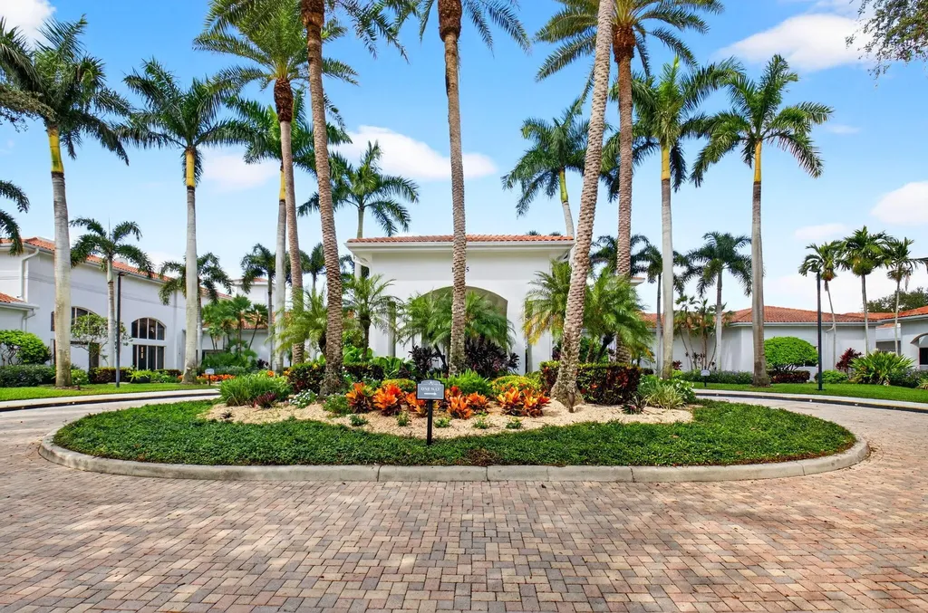 7102 Prado Lake Drive Delray Beach FL 33446