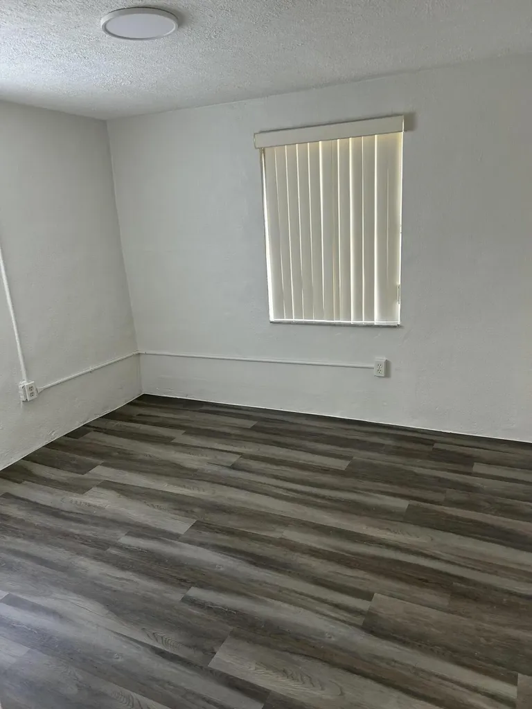 2055 NW 8th Street Pompano Beach FL 33069