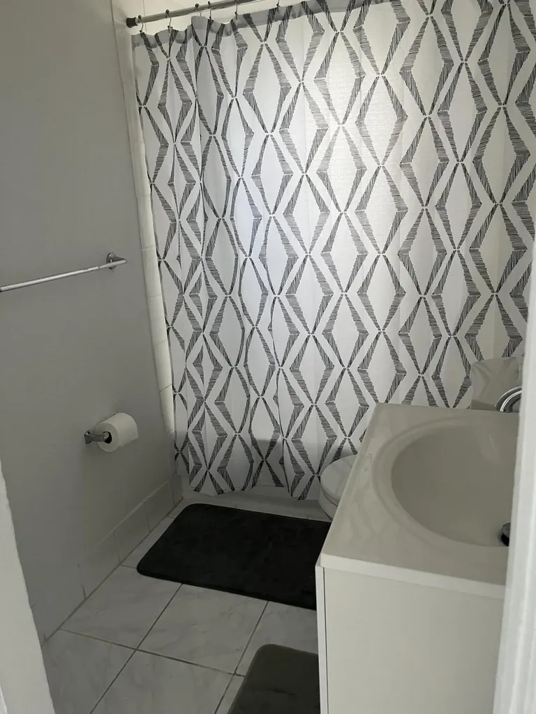 2055 NW 8th Street Pompano Beach FL 33069