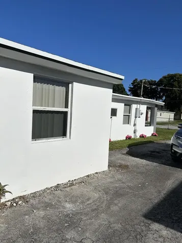 2055 NW 8th Street Pompano Beach FL 33069