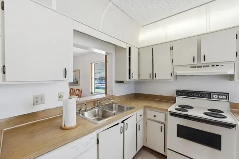 2925 SW 22nd Avenue Delray Beach FL 33445