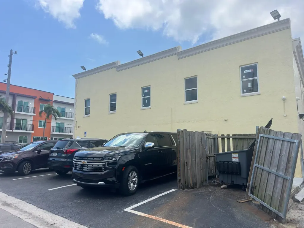 2121 N Tamarind Avenue West Palm Beach FL 33407