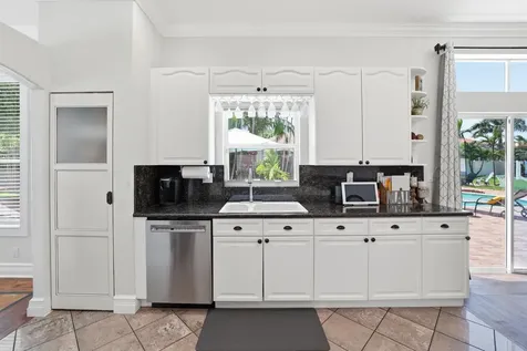 5314 Indianwood Village Lane Lake Worth FL 33463