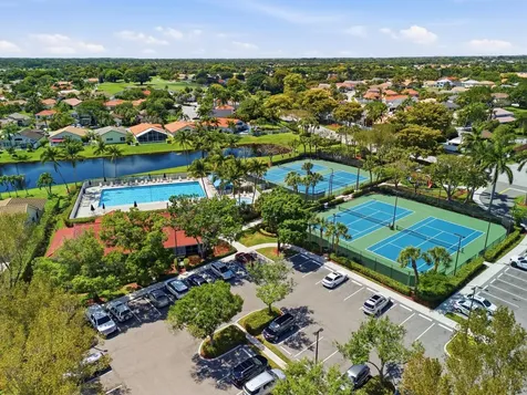 5314 Indianwood Village Lane Lake Worth FL 33463