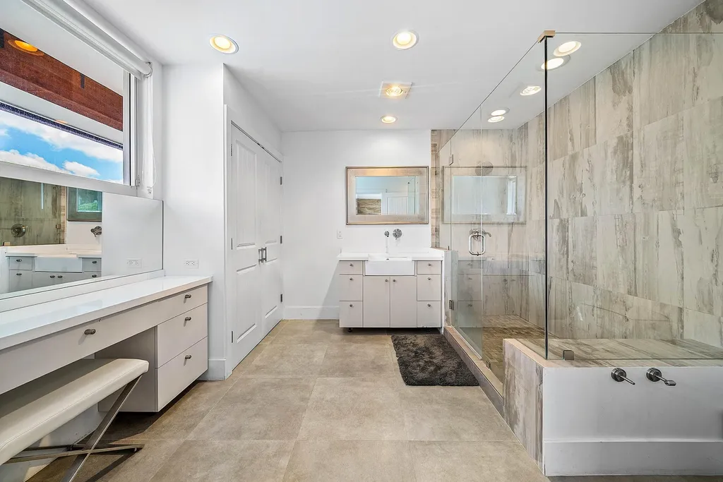 740 NE 36th Street Boca Raton FL 33431