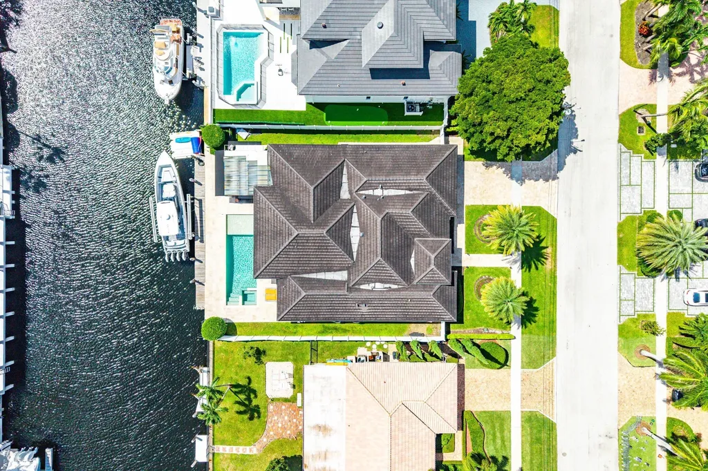 740 NE 36th Street Boca Raton FL 33431