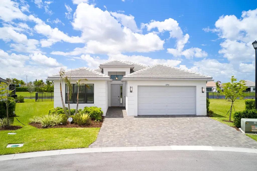 10946 SW Meandering Mile Road Port St Lucie FL 34987