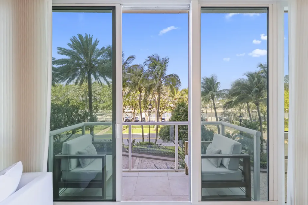 1063 Hillsboro Mile Hillsboro Beach FL 33062