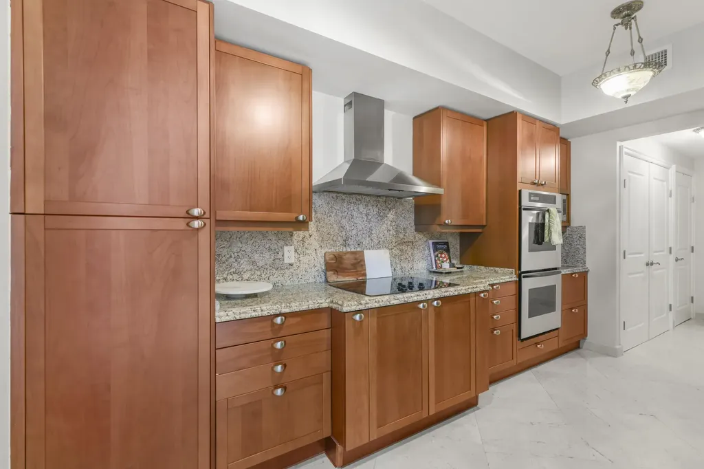 1063 Hillsboro Mile Hillsboro Beach FL 33062