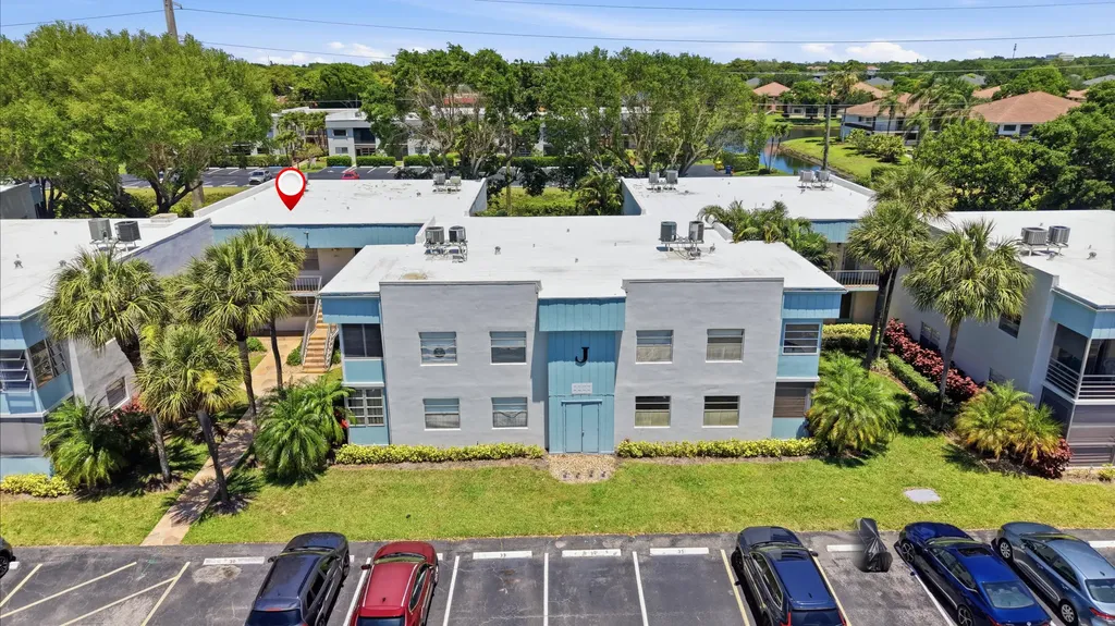 452 Normandy Delray Beach FL 33484