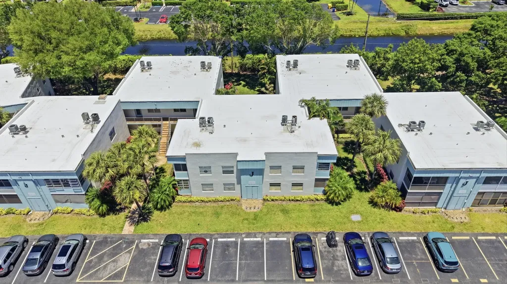 452 Normandy Delray Beach FL 33484