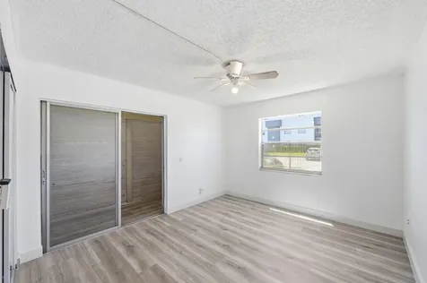 452 Normandy Delray Beach FL 33484