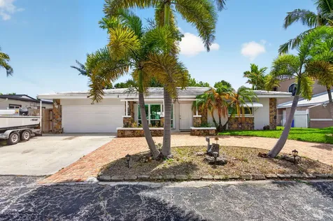 420 SE 14th Avenue Pompano Beach FL 33060