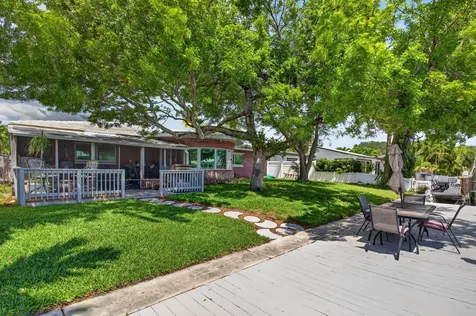 420 SE 14th Avenue Pompano Beach FL 33060