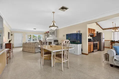 420 SE 14th Avenue Pompano Beach FL 33060