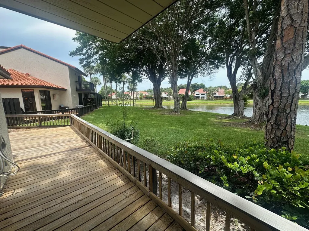 5650 Fox Hollow Drive Boca Raton FL 33486