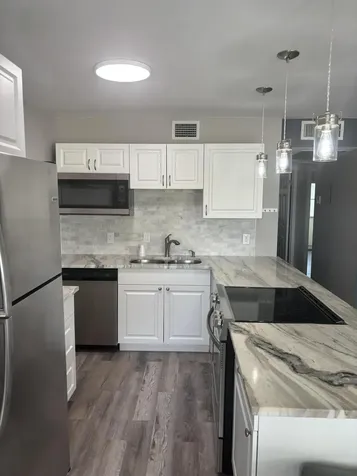 311 Chatham West Palm Beach FL 33417