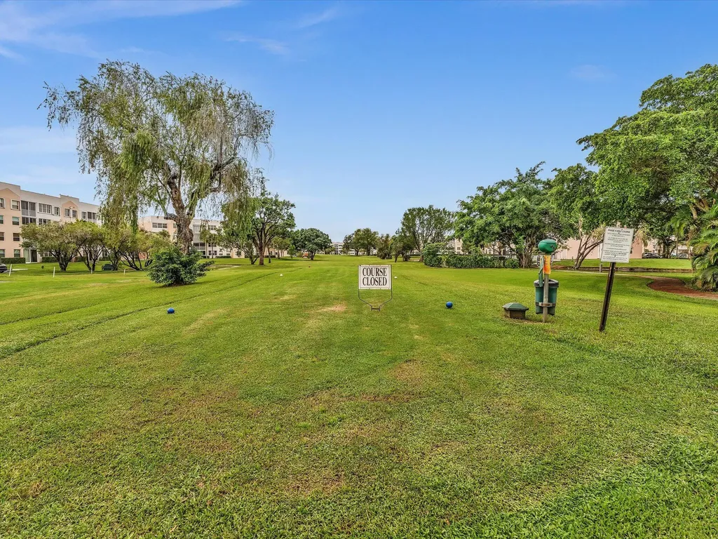 10315 NW 24th Place Sunrise FL 33322