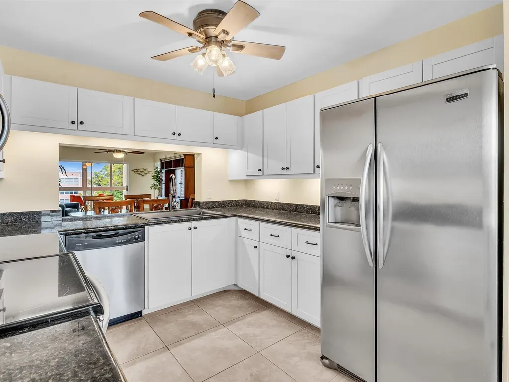 10315 NW 24th Place Sunrise FL 33322