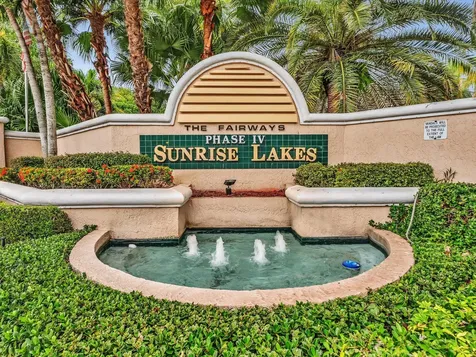 10315 NW 24th Place Sunrise FL 33322