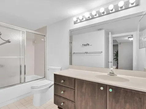 10315 NW 24th Place Sunrise FL 33322