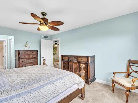 10315 NW 24th Place Sunrise FL 33322