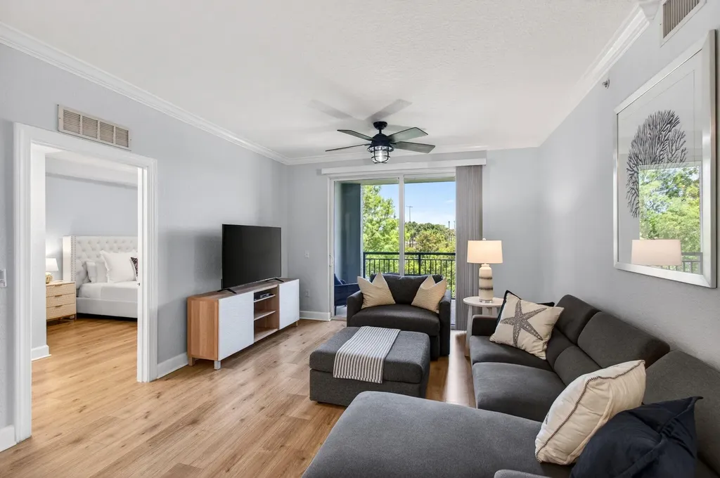1660 Renaissance Commons Boulevard Boynton Beach FL 33426