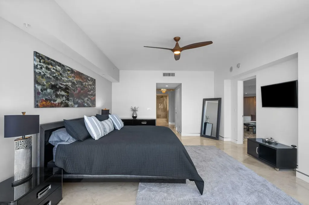 333 Las Olas Way Fort Lauderdale FL 33301