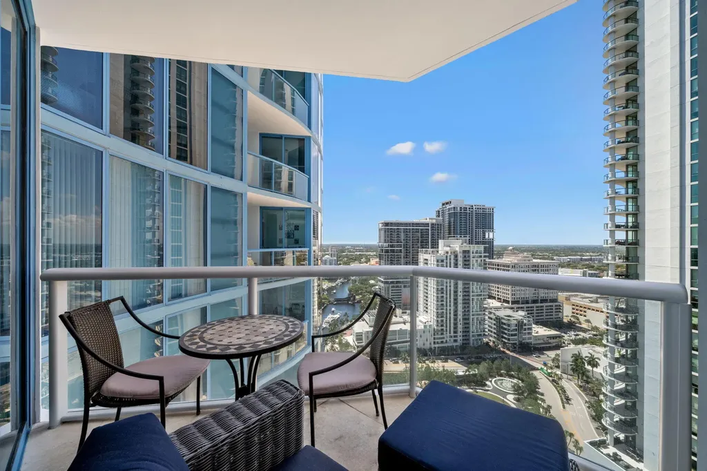 333 Las Olas Way Fort Lauderdale FL 33301