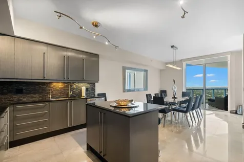 333 Las Olas Way Fort Lauderdale FL 33301