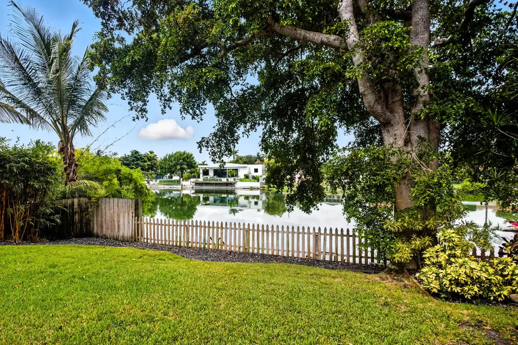 1625 NE 20th Avenue Fort Lauderdale FL 33305