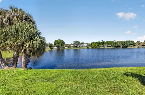 7245 Chesapeake Circle Boynton Beach FL 33436