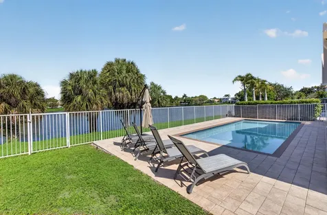 7245 Chesapeake Circle Boynton Beach FL 33436