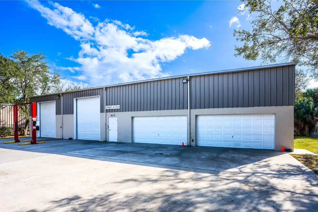 925 13th Lane Vero Beach FL