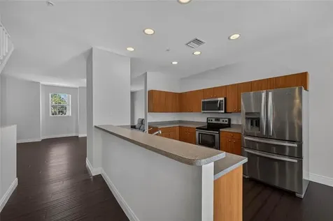 2725 NE 8th Avenue Wilton Manors FL 33334