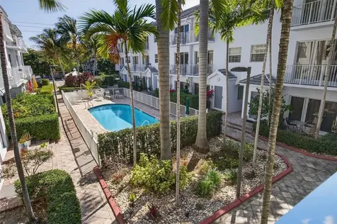 2725 NE 8th Avenue Wilton Manors FL 33334