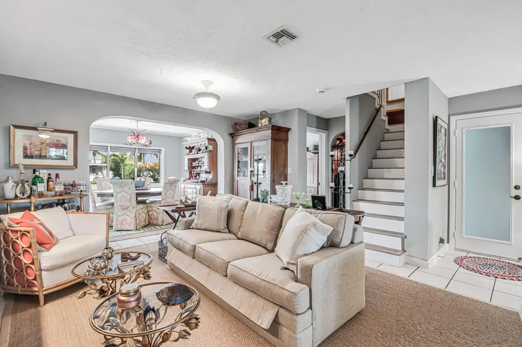 491 SE 16th Avenue Pompano Beach FL 33060