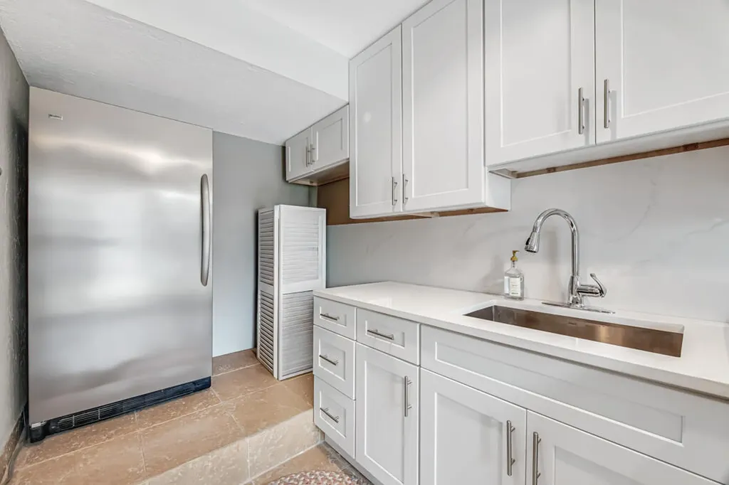 491 SE 16th Avenue Pompano Beach FL 33060