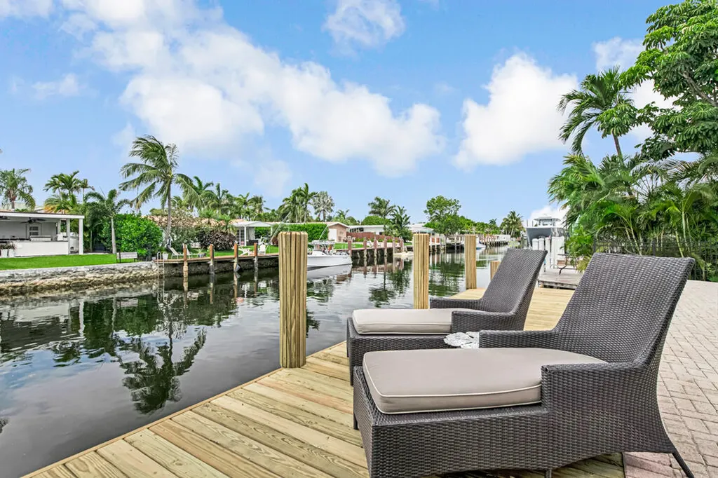 491 SE 16th Avenue Pompano Beach FL 33060