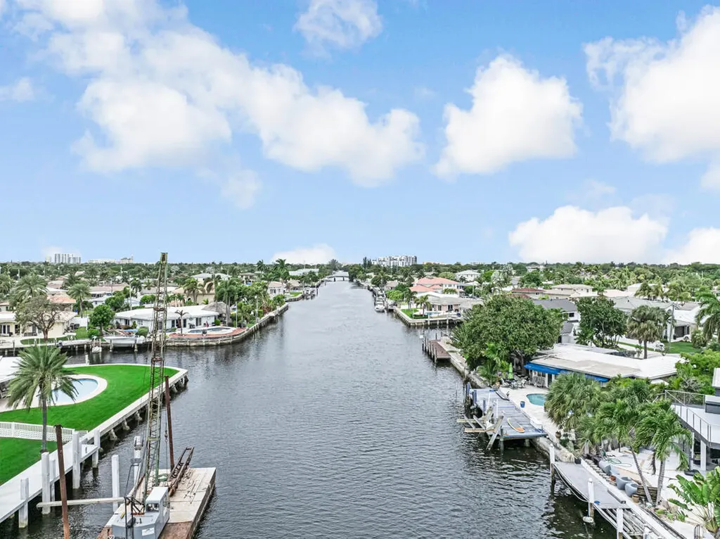 491 SE 16th Avenue Pompano Beach FL 33060
