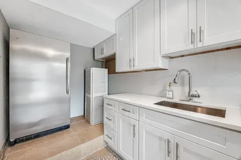 491 SE 16th Avenue Pompano Beach FL 33060