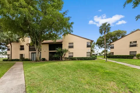 3757 Cocoplum Circle Coconut Creek FL 33063