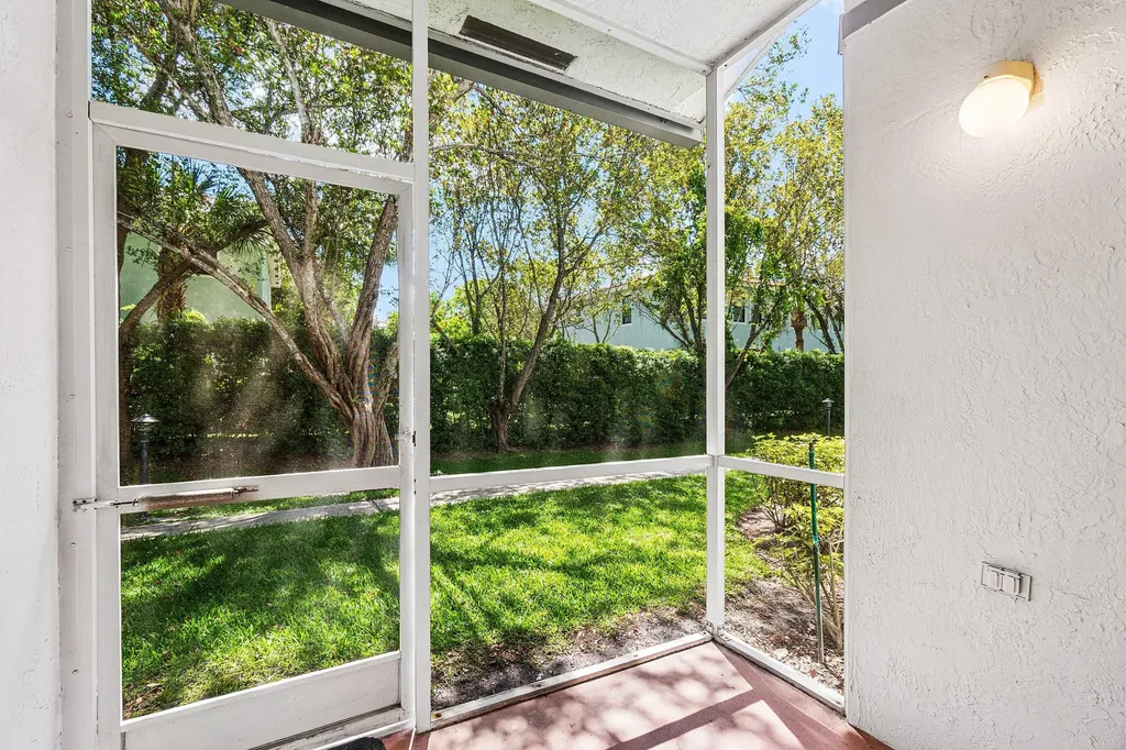 139 Coconut Key Lane Delray Beach FL 33484