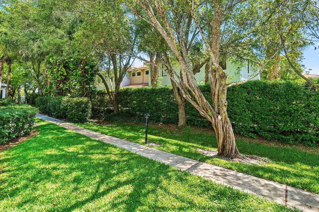 139 Coconut Key Lane Delray Beach FL 33484
