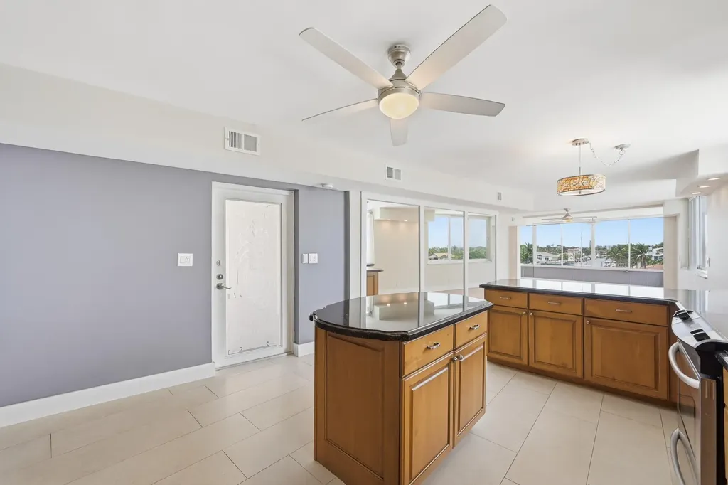 401 N Riverside Drive Pompano Beach FL 33062