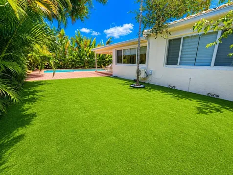 800 SE 11th Court Fort Lauderdale FL 33316